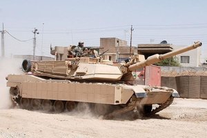 M1 Abrams battle tank.jpg